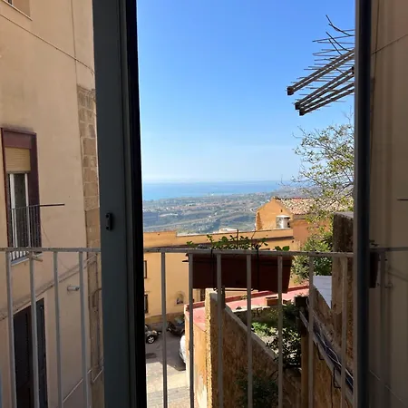 Atrium Experience Guest house