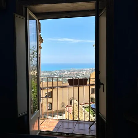 Atrium Experience Guest house